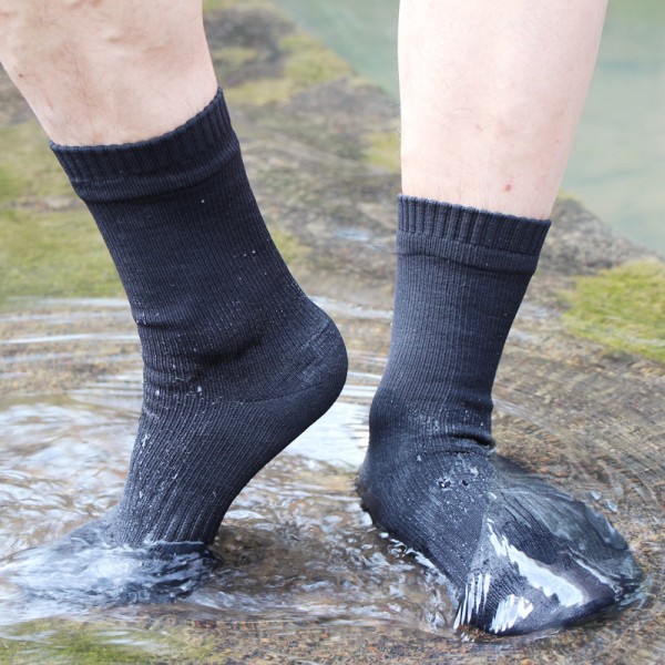 Waterproof & Breathable Hiking/Trekking/Ski Socks Waterproof & Breathable Hiking/Trekking/Ski Socks